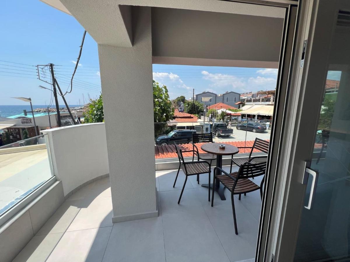 Studio Nikiti Beach Exterior photo